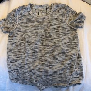 Lululemon Short Sleeve Top Size Small